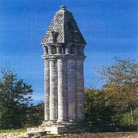 Burial lantern