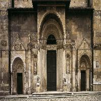 Portal area of the faÃ§ade
