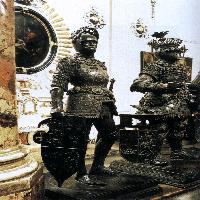 Tomb of Maximilian I: King Arthur
