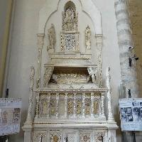 Tomb of Cardinal de Braye