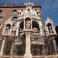 Monument to Cansignorio della Scala