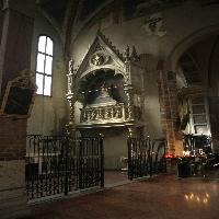 Tomb of Stefano and Valentina Visconti