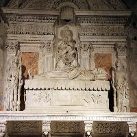 Altar tomb of St Regulus (detail)